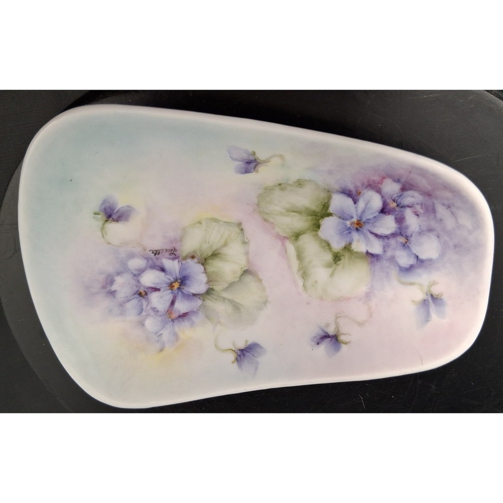Lucille Kuffler Webb 1982 Hand Painted Porcelain Violet Trinket Dish Signed